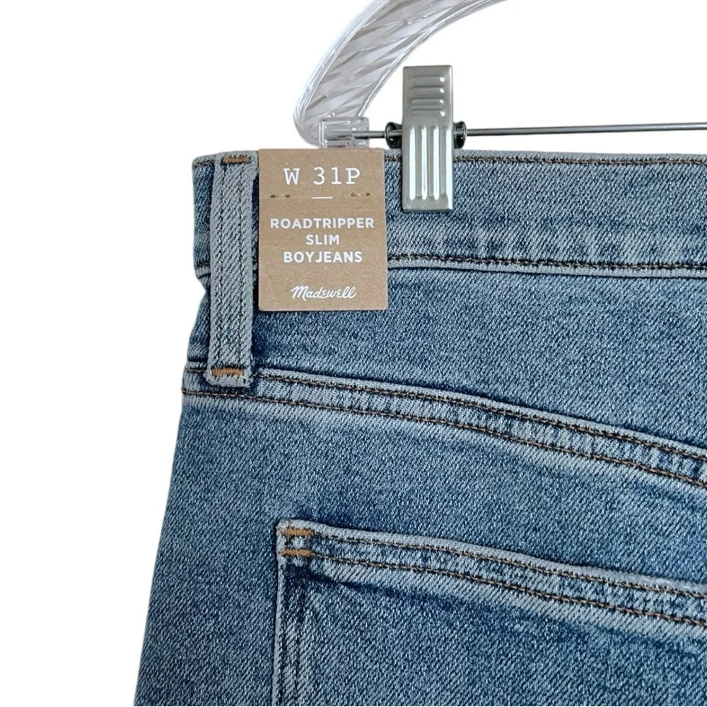 NWT Madewell Roadtripper Boyjean Cadell Wash Ripped Knees Size 31 PETITE NC464
